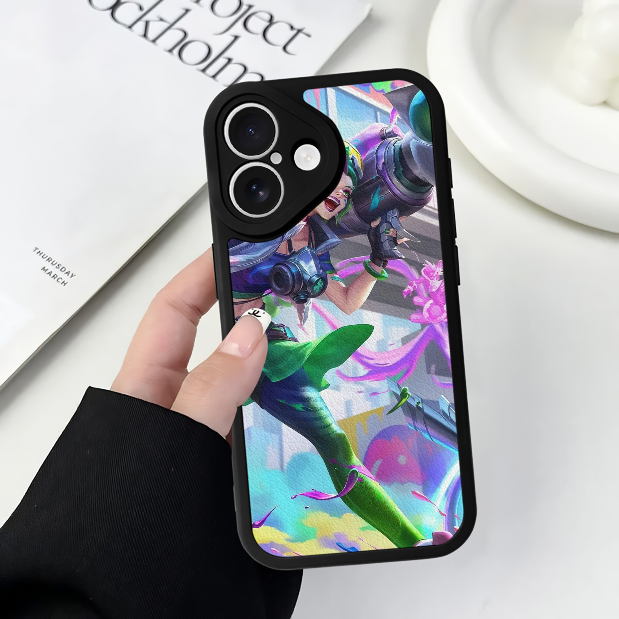 リーグ・オブ・レジェンド League of Legends LOL 【iPhone 16シリーズ対応】シリコンスマホケース（レザー調） 材質：シリコン